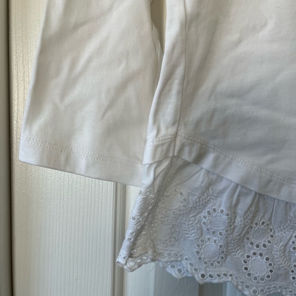 J by J Crew 3/4 sleeves white t shirt with lace bottom - Picture 6 of 11
